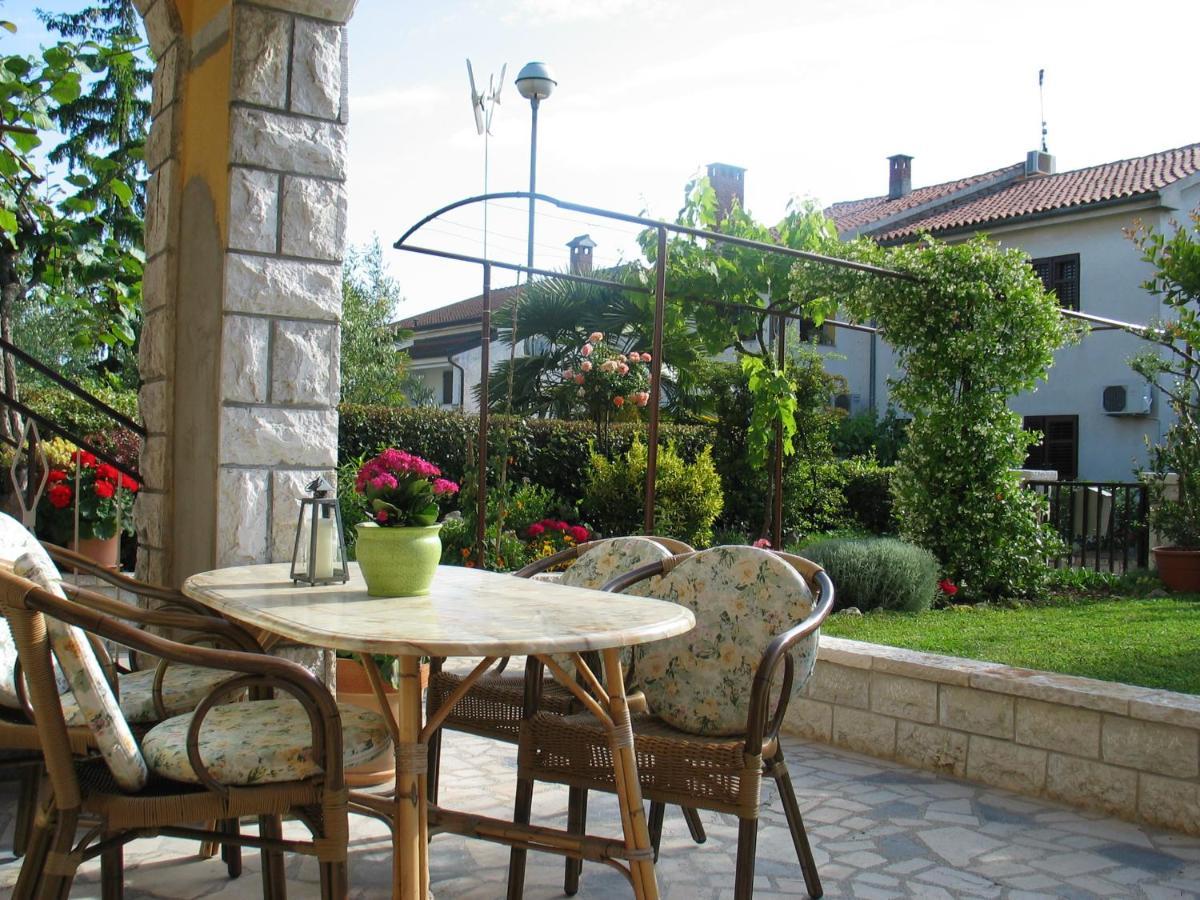 Apartmani Jolly Porec: Blizu Centra I Mora Poreč Exterior foto
