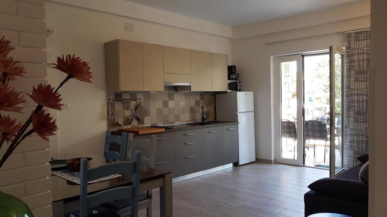 Apartmani Jolly Porec: Blizu Centra I Mora Poreč Exterior foto